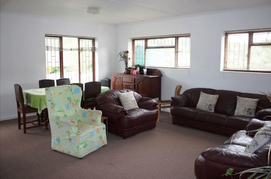 4 Bedroom Property for Sale in Groenvallei Western Cape